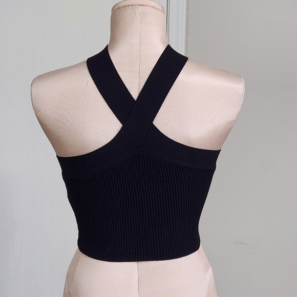 Artizia Babaton Sculp tknit Criss Cross Cropped Tank - Picture 6 of 10